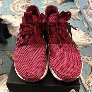 Adidas edge lux sneakers